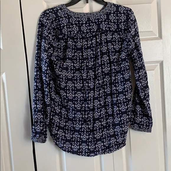 Top - Picture 3 of 3